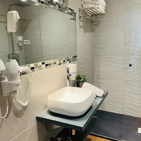Hotel Qb Centro 2*